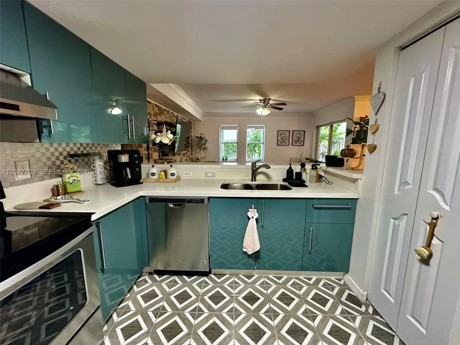 10901 NW 88th Ter # 804, Doral FL 33178 photo 2