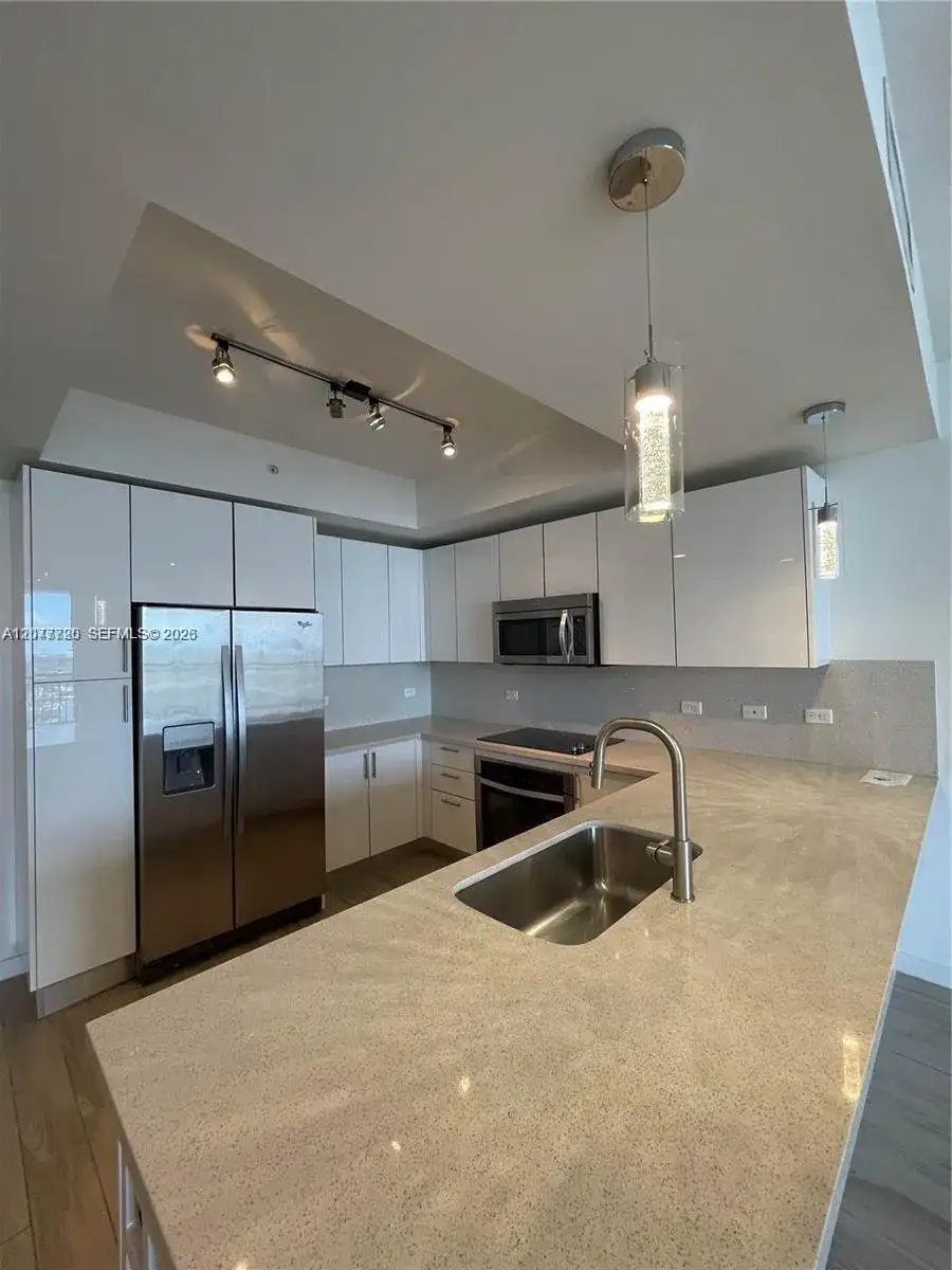 999 SW 1st Ave # 2109, Miami FL 33130 photo 4