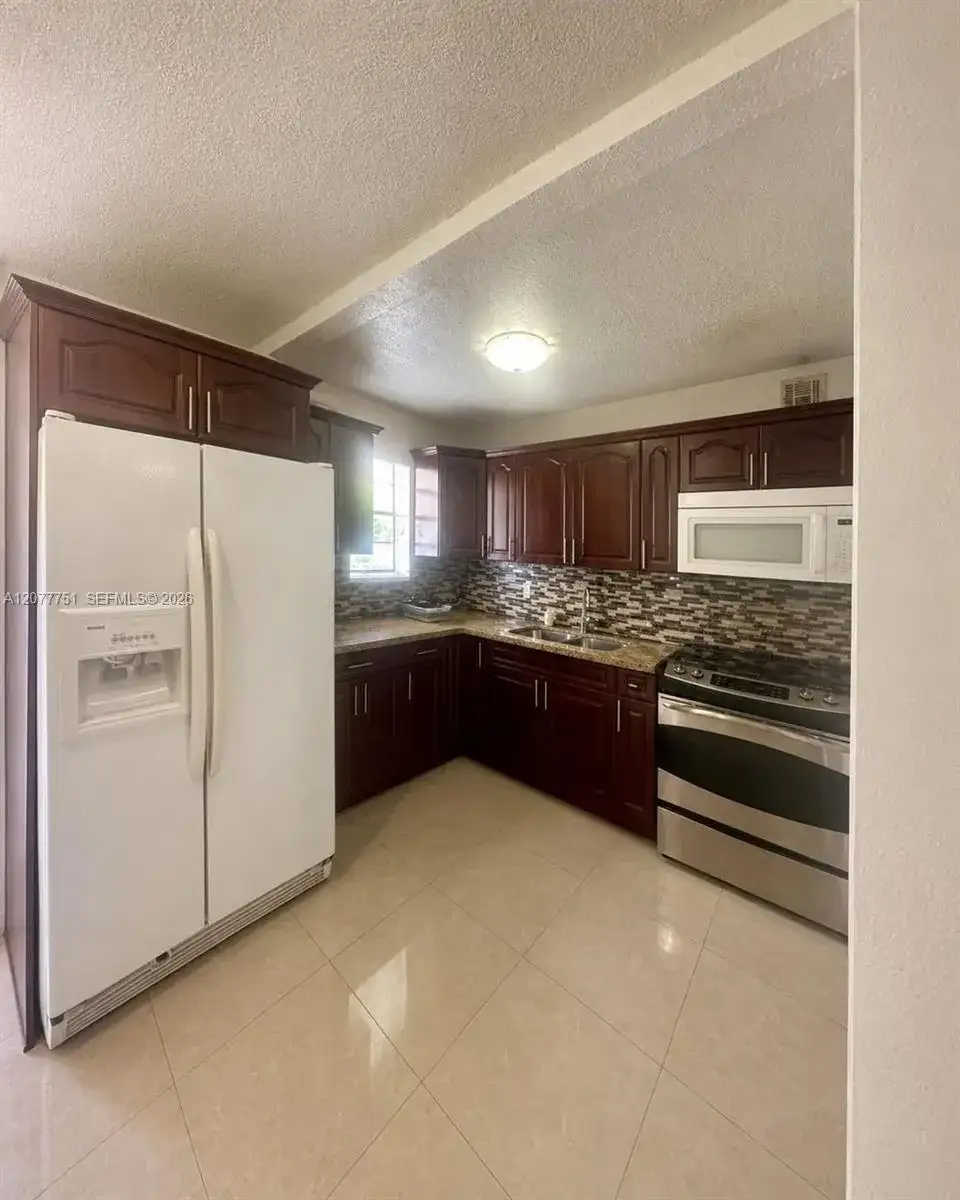 2361 SW 27th St # 1, Miami FL 33133 photo 4
