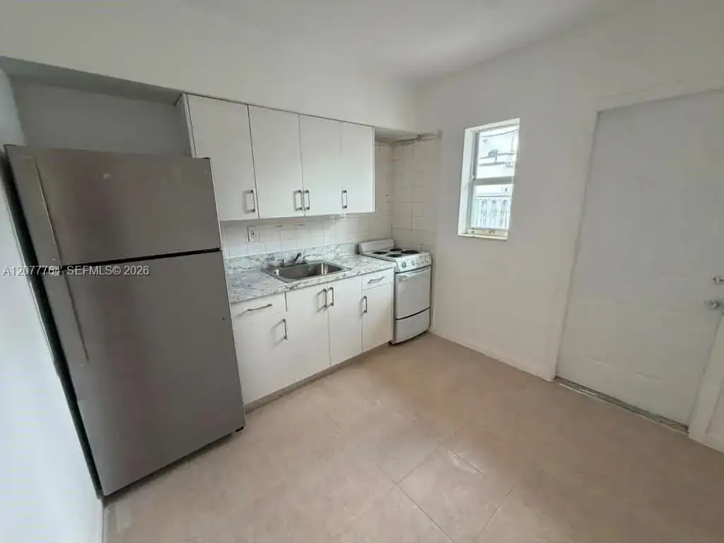 2465 W Flagler St # 6, Miami FL 33135 photo 2