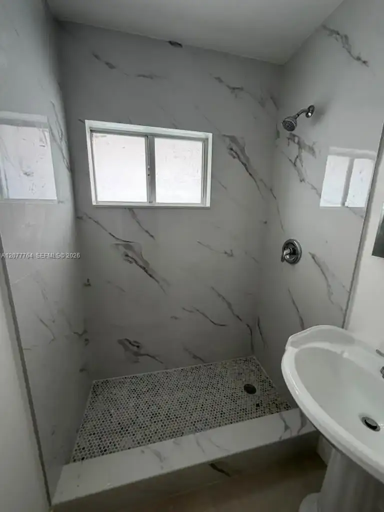 2465 W Flagler St # 6, Miami FL 33135 photo 4
