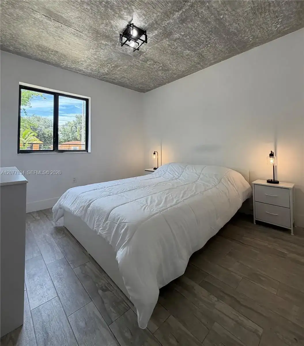 190 NW 69th St # 3, Miami FL 33150 photo 5