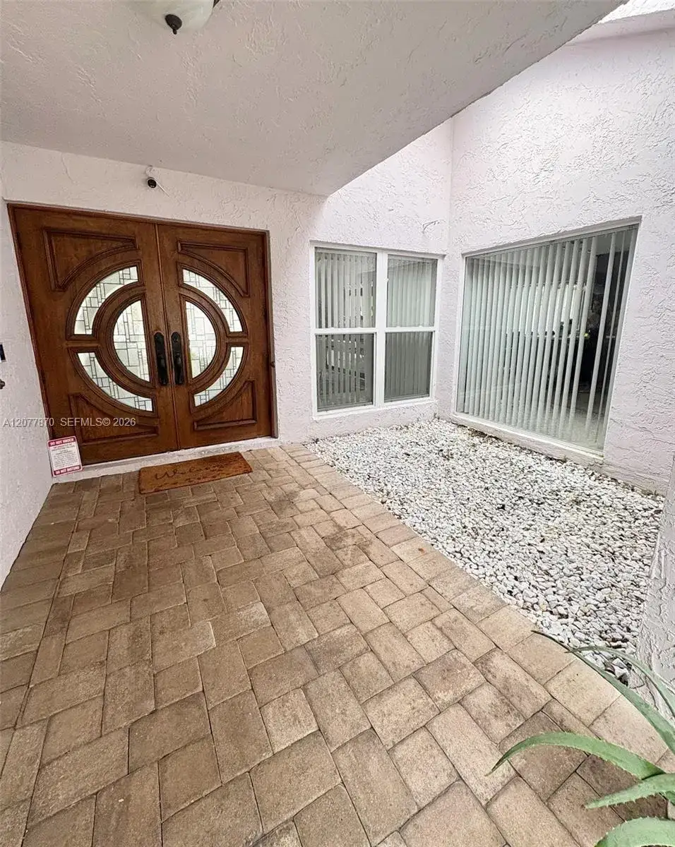 8541 NW 54th St, Lauderhill FL 33351 photo 5