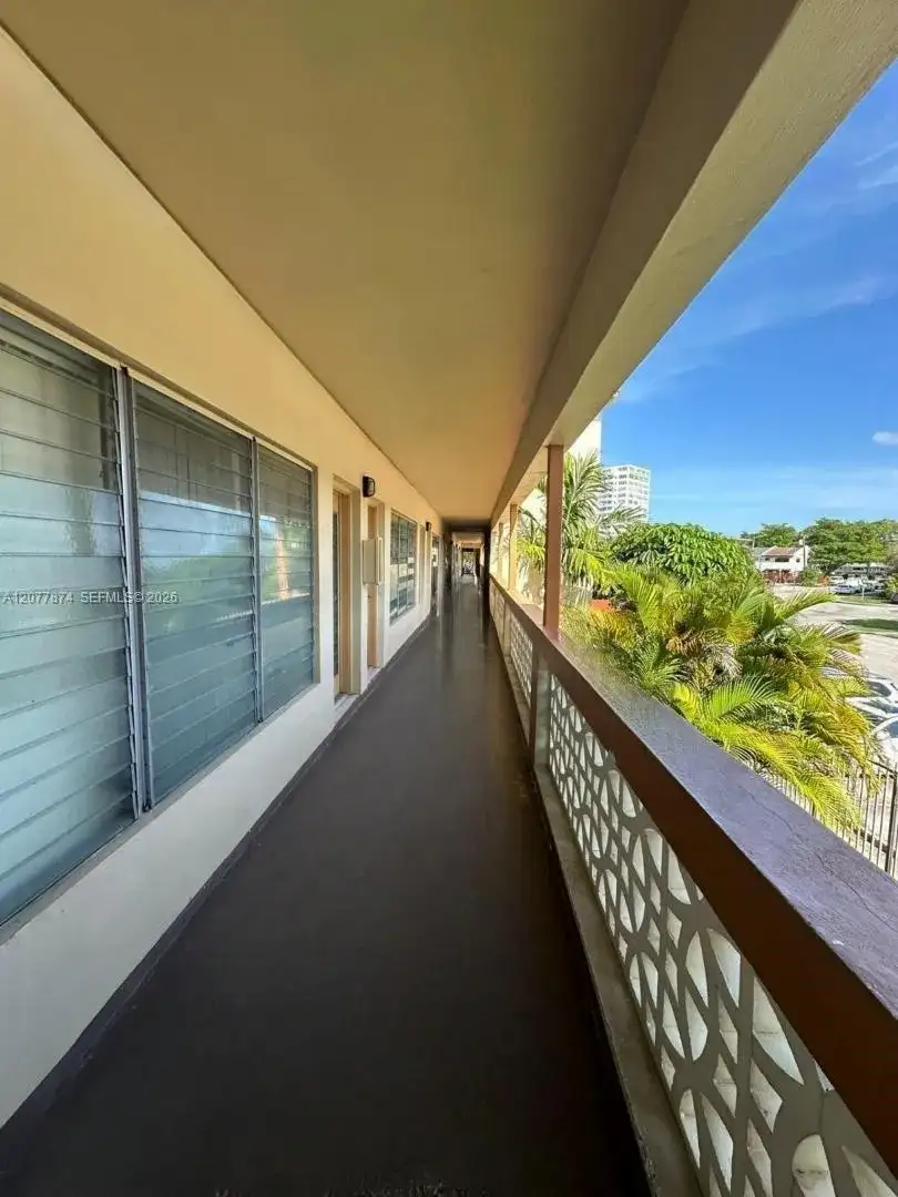 1885 NE 121st St # 16, North Miami FL 33181 photo 4