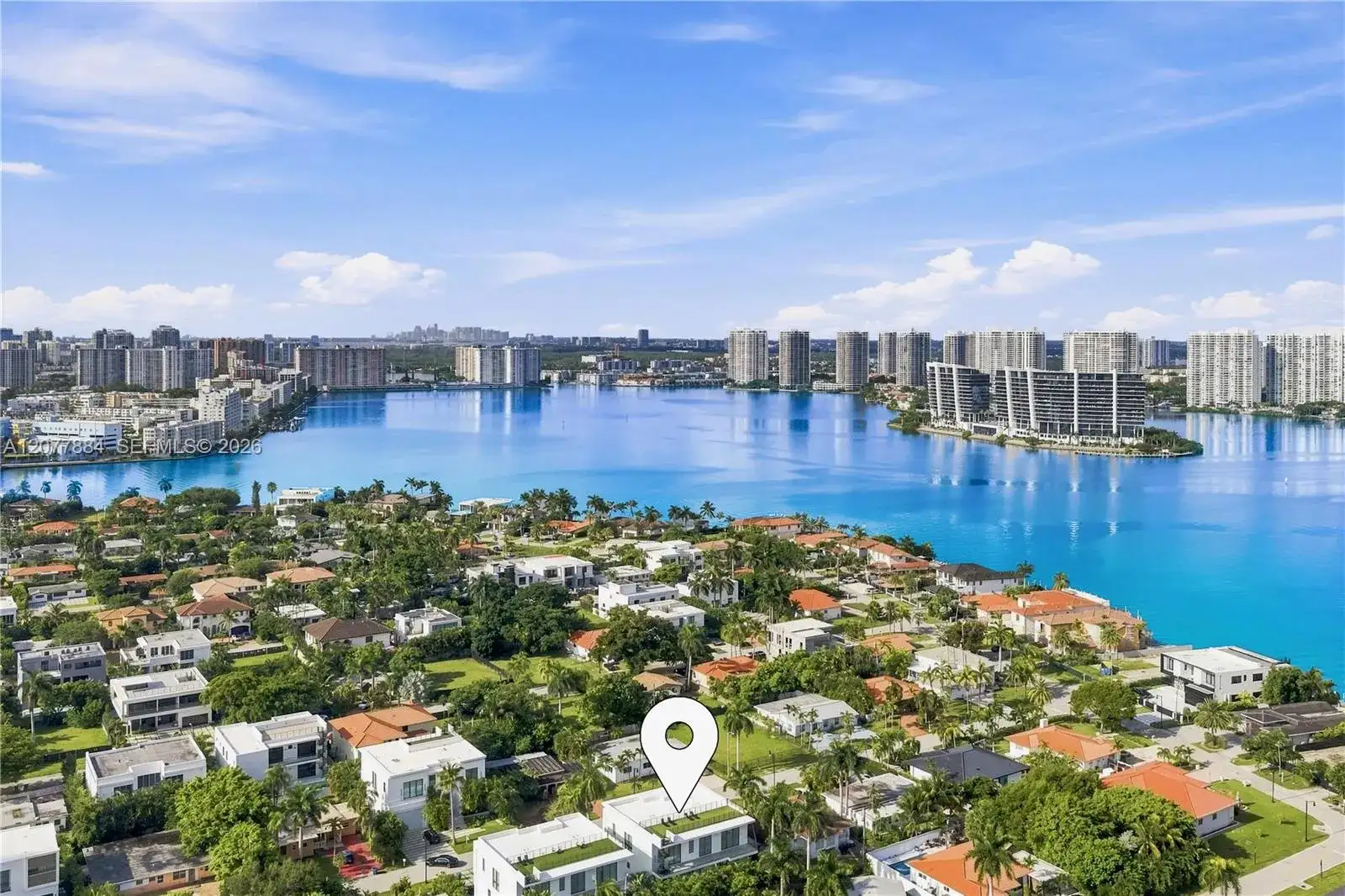 301 190th St, Sunny Isles Beach FL 33160 photo 2
