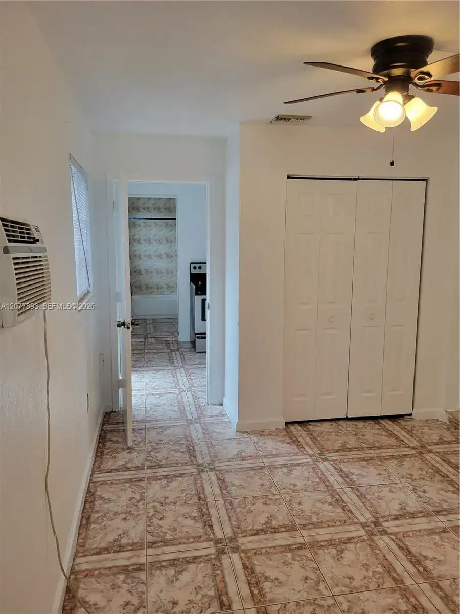 14815 NE 8th Ct # 1, Miami FL 33161 photo 3