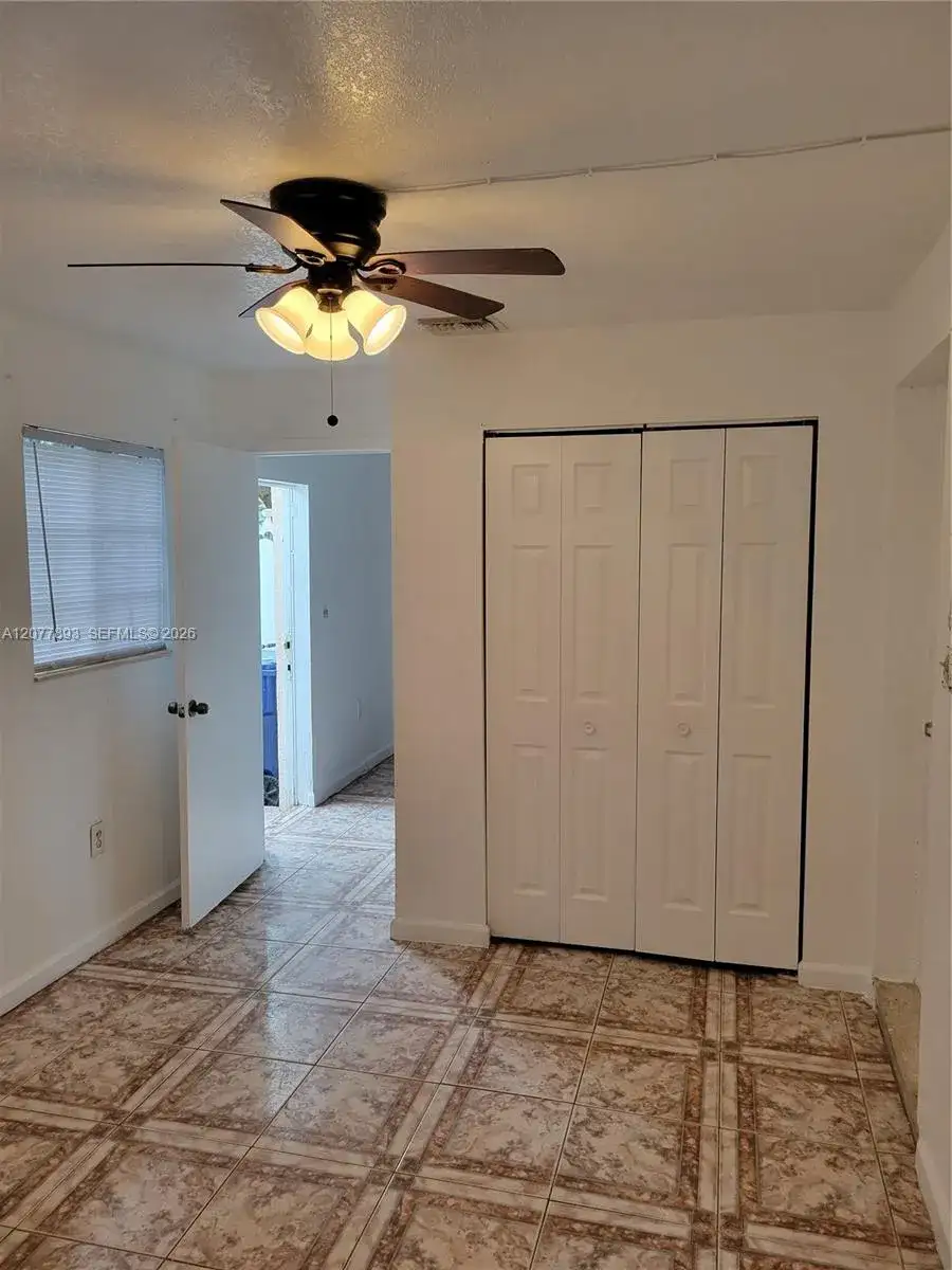 14815 NE 8th Ct # 1, Miami FL 33161 photo 4