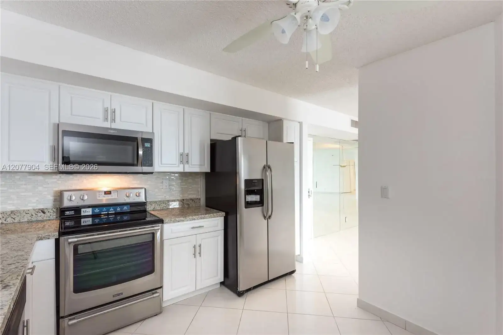 3500 MYSTIC POINTE DR # 2202, Aventura FL 33180 photo 4