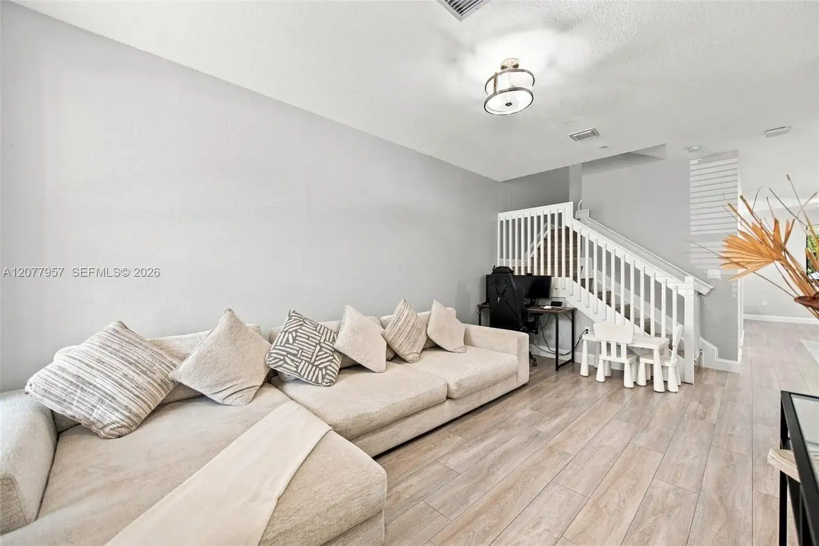 156 SW 185th Way, Pembroke Pines FL 33029 photo 3