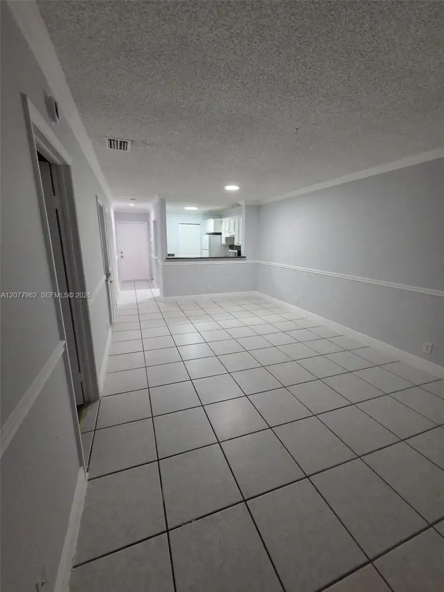 1150 NW 80th Ave # 205, Margate FL 33063 photo 4