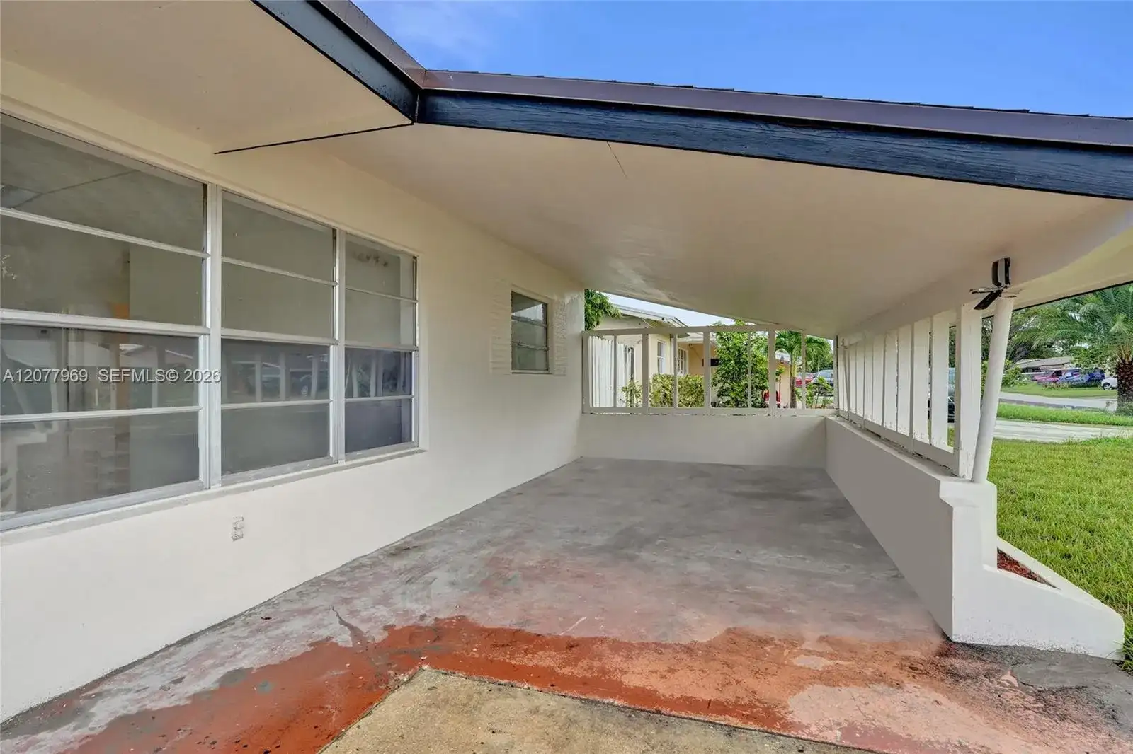 6761 Pershing St, Hollywood FL 33024 photo 4