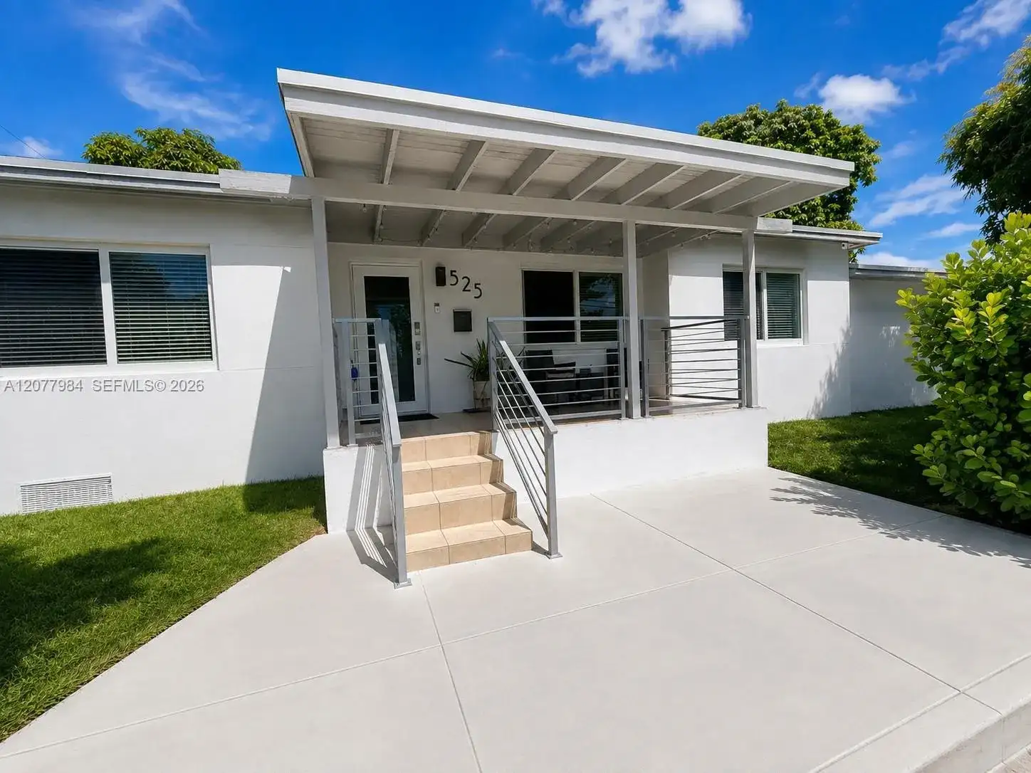 525 NW 23rd Ave, Miami FL 33125 photo 3