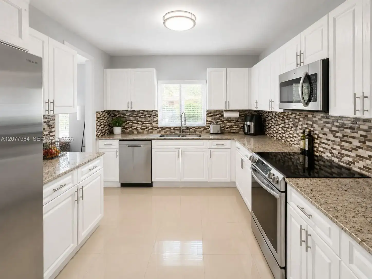 525 NW 23rd Ave, Miami FL 33125 photo 5