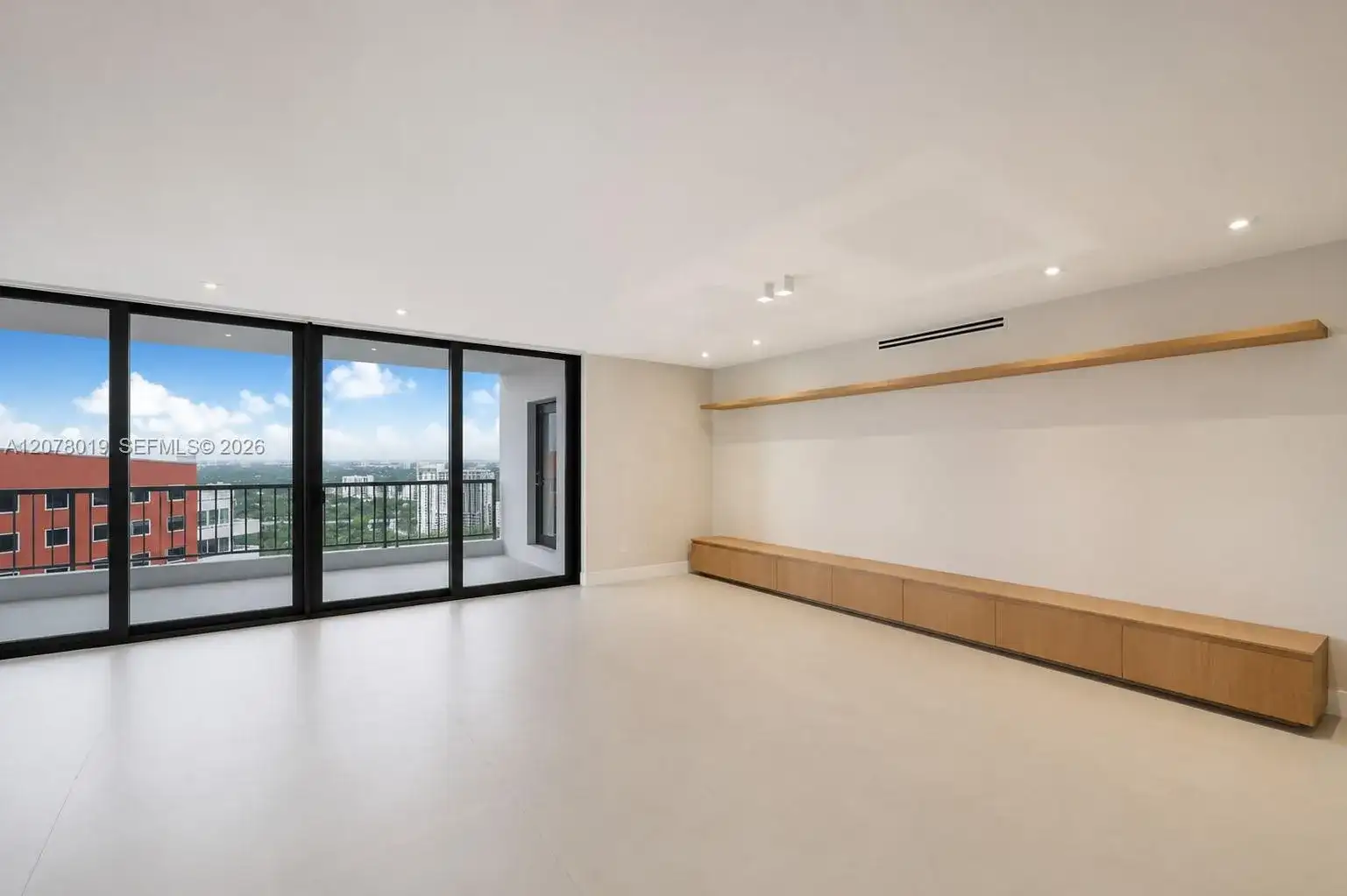1581 Brickell Ave, Miami FL 33129 photo 4
