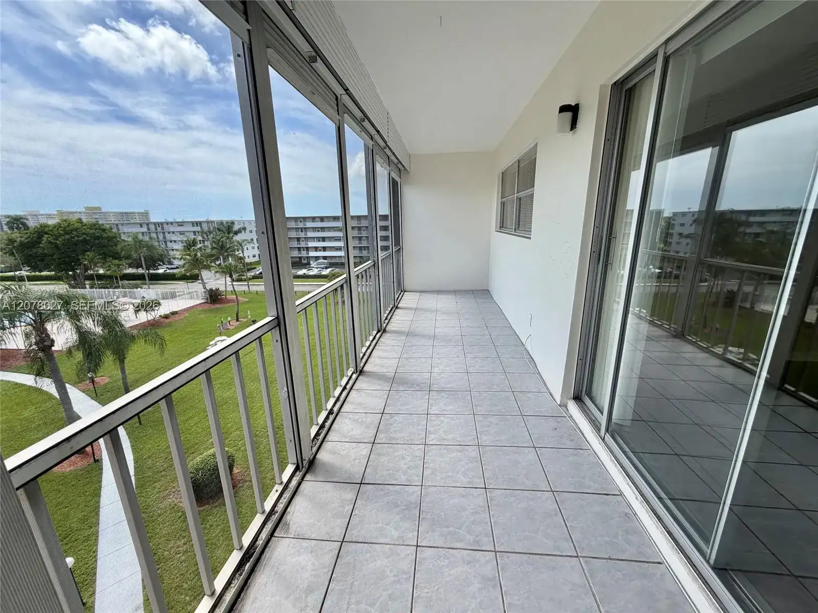 4700 Washington St # 507, Hollywood FL 33021 photo 4