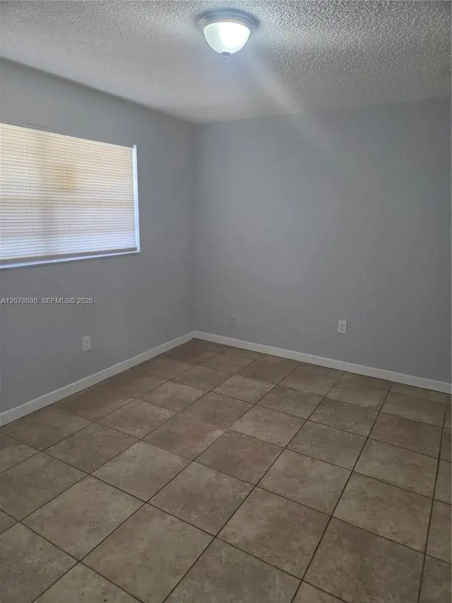 20520 NW 15th Ave # 230, Miami Gardens FL 33169 photo 3