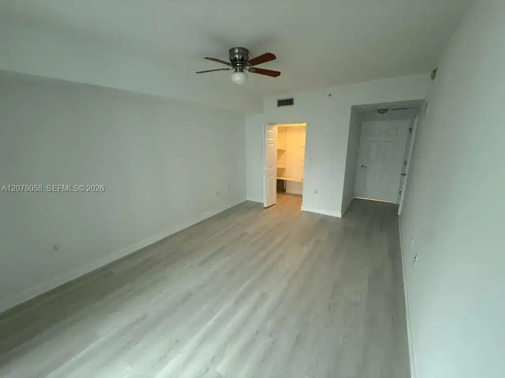 140 S Dixie Hwy # 816, Hollywood FL 33020 photo 2