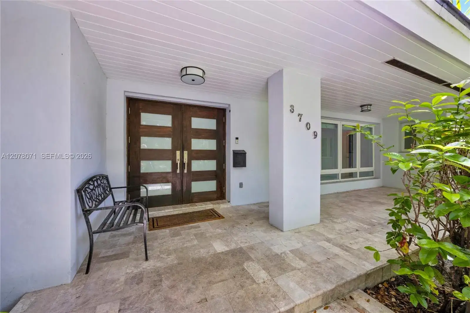 3709 Alhambra Ct, Coral Gables FL 33134 photo 5