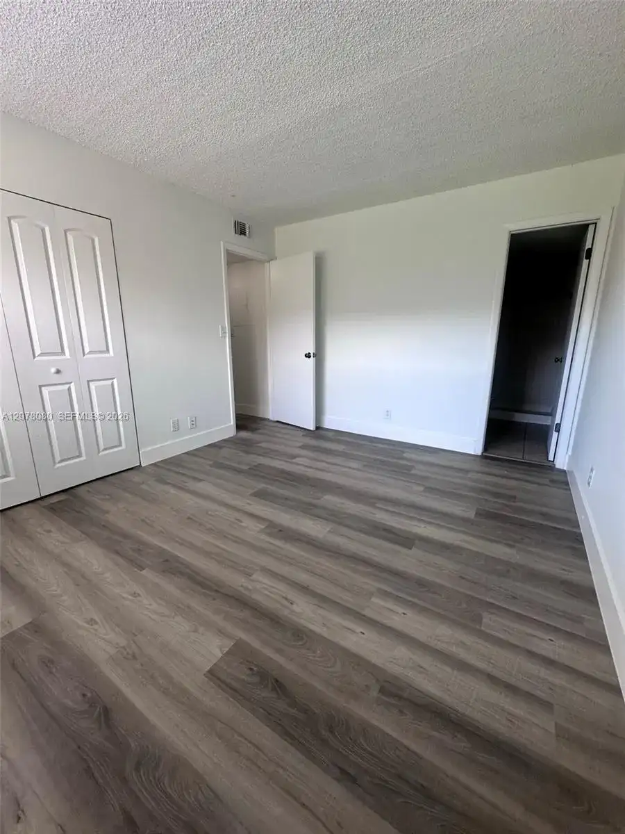 10049 Winding Lake Rd # 103, Sunrise FL 33351 photo 5