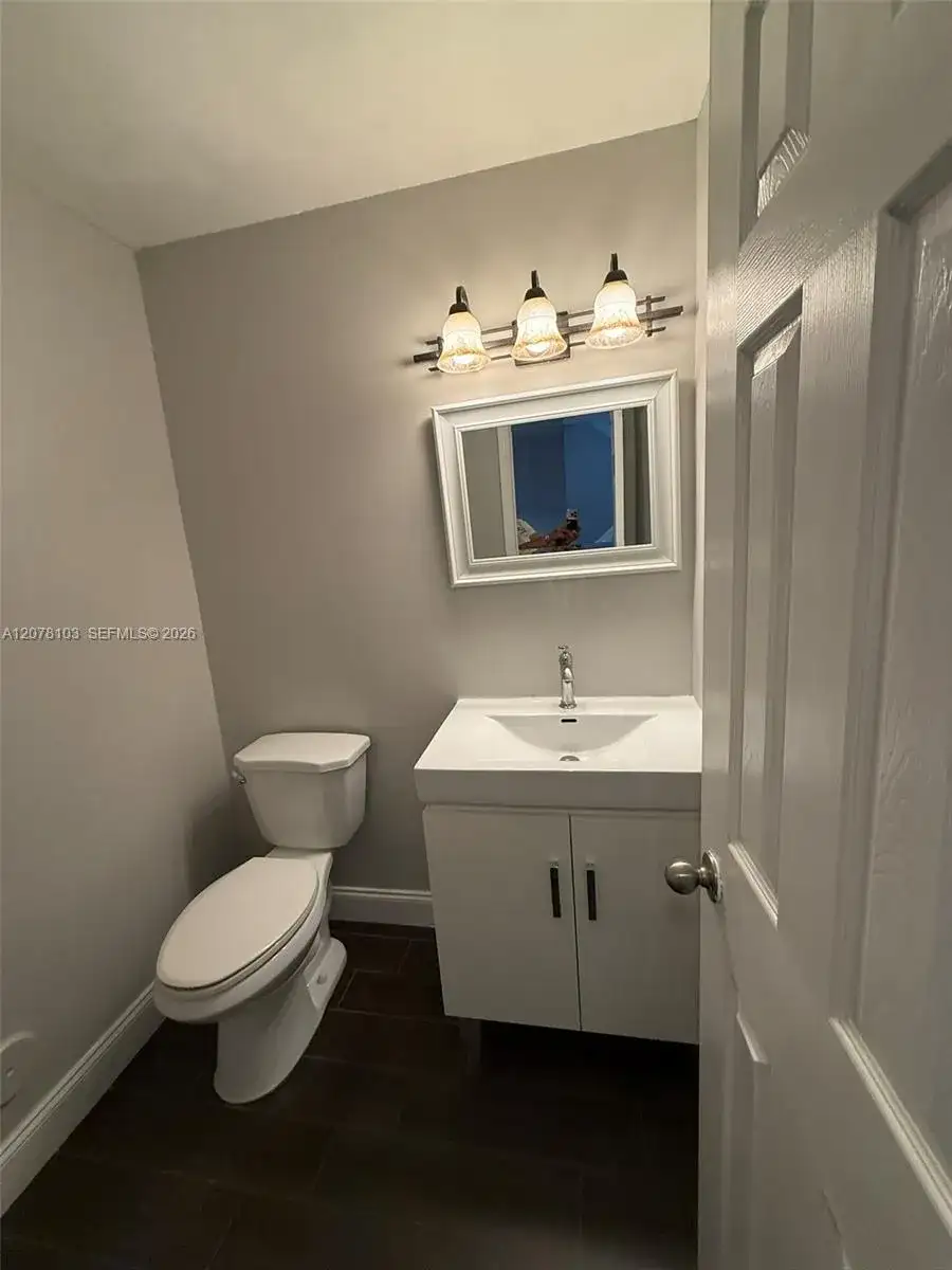 260 NW 106th Ter # 260, Pembroke Pines FL 33026 photo 3