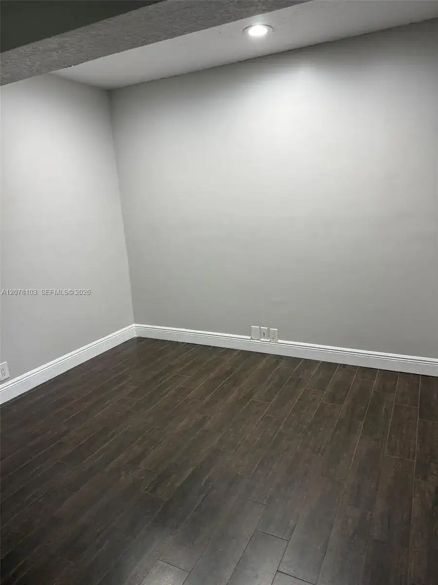 260 NW 106th Ter # 260, Pembroke Pines FL 33026 photo 5