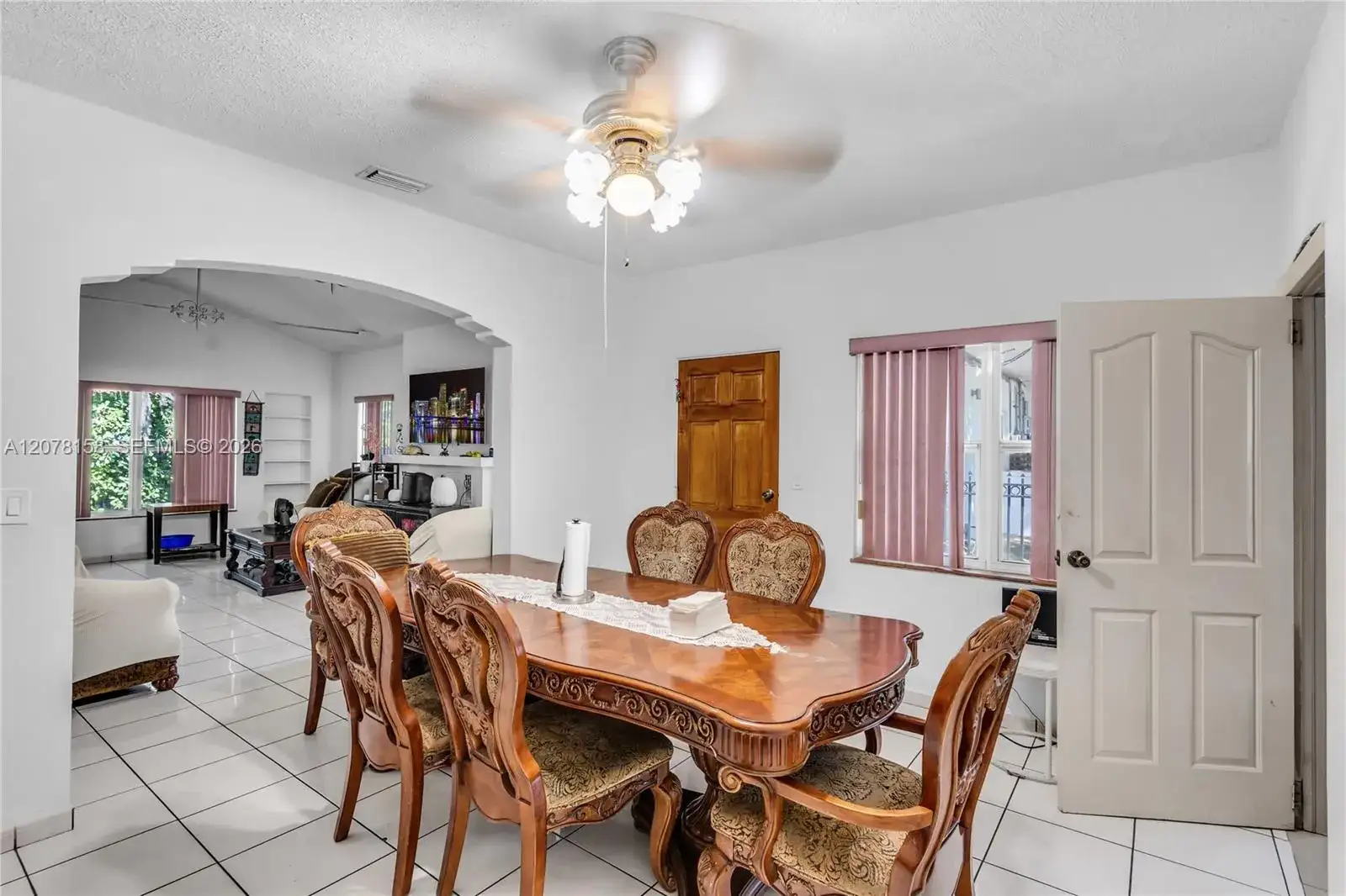 4727 NE 1st Ct, Miami FL 33137 photo 3