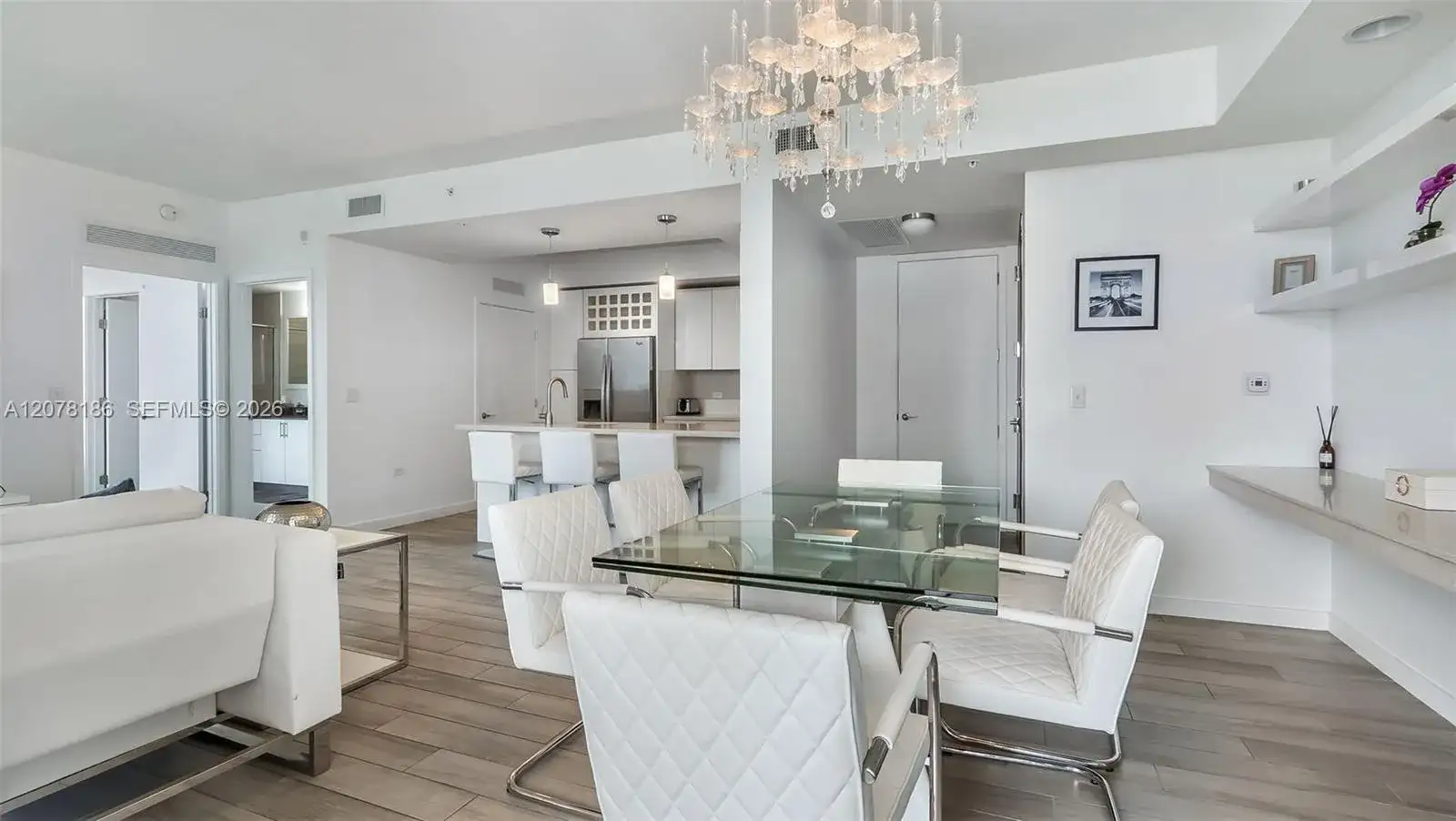 999 SW 1st Ave # 2004, Miami FL 33130 photo 3