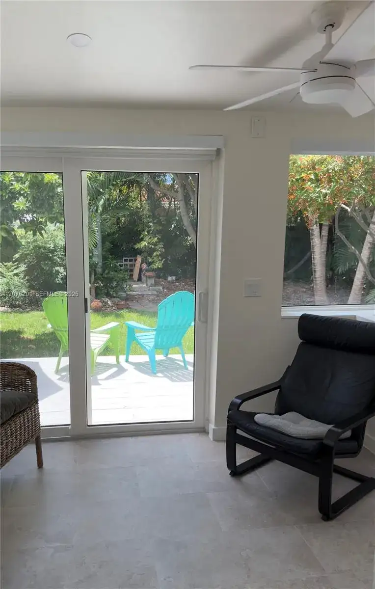3860 SW 1st St, Miami FL 33134 photo 3