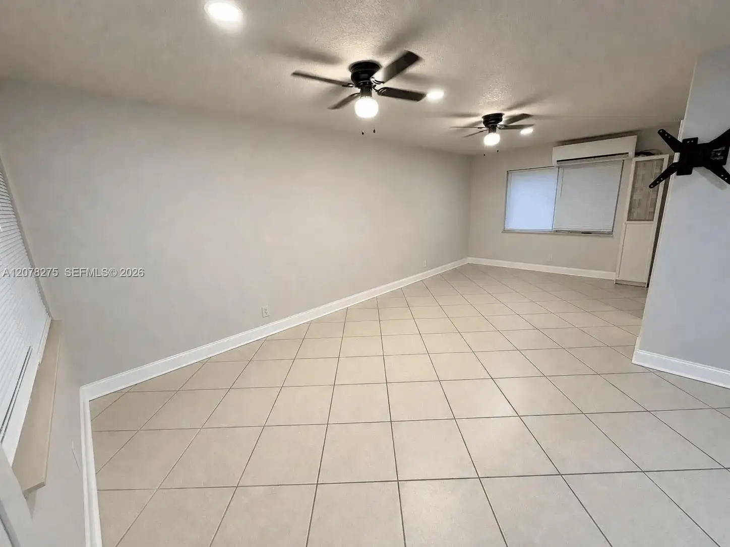 2000 Buchanan St # 4, Hollywood FL 33020 photo 4
