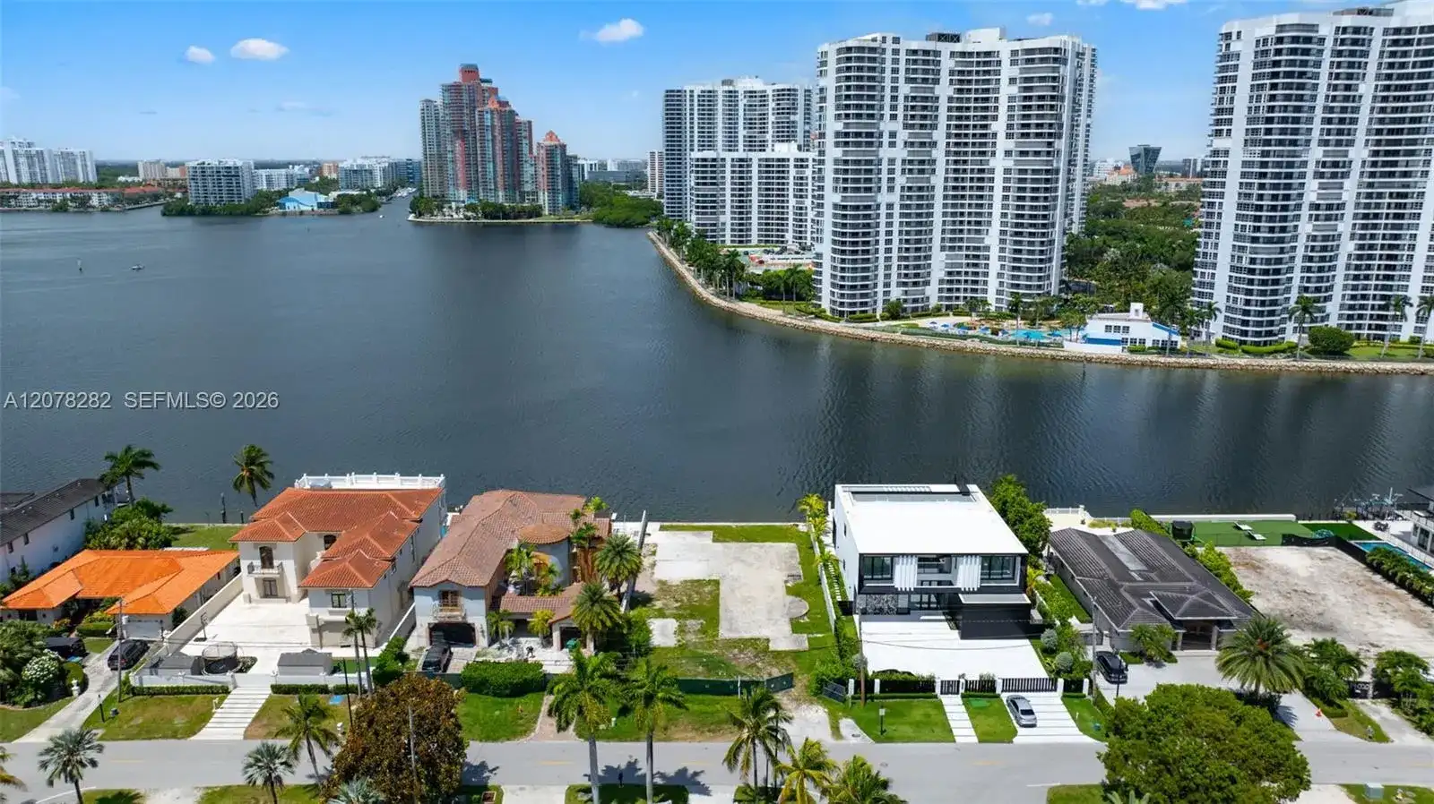 18970 N Bay Rd, Sunny Isles Beach FL 33160 photo 5