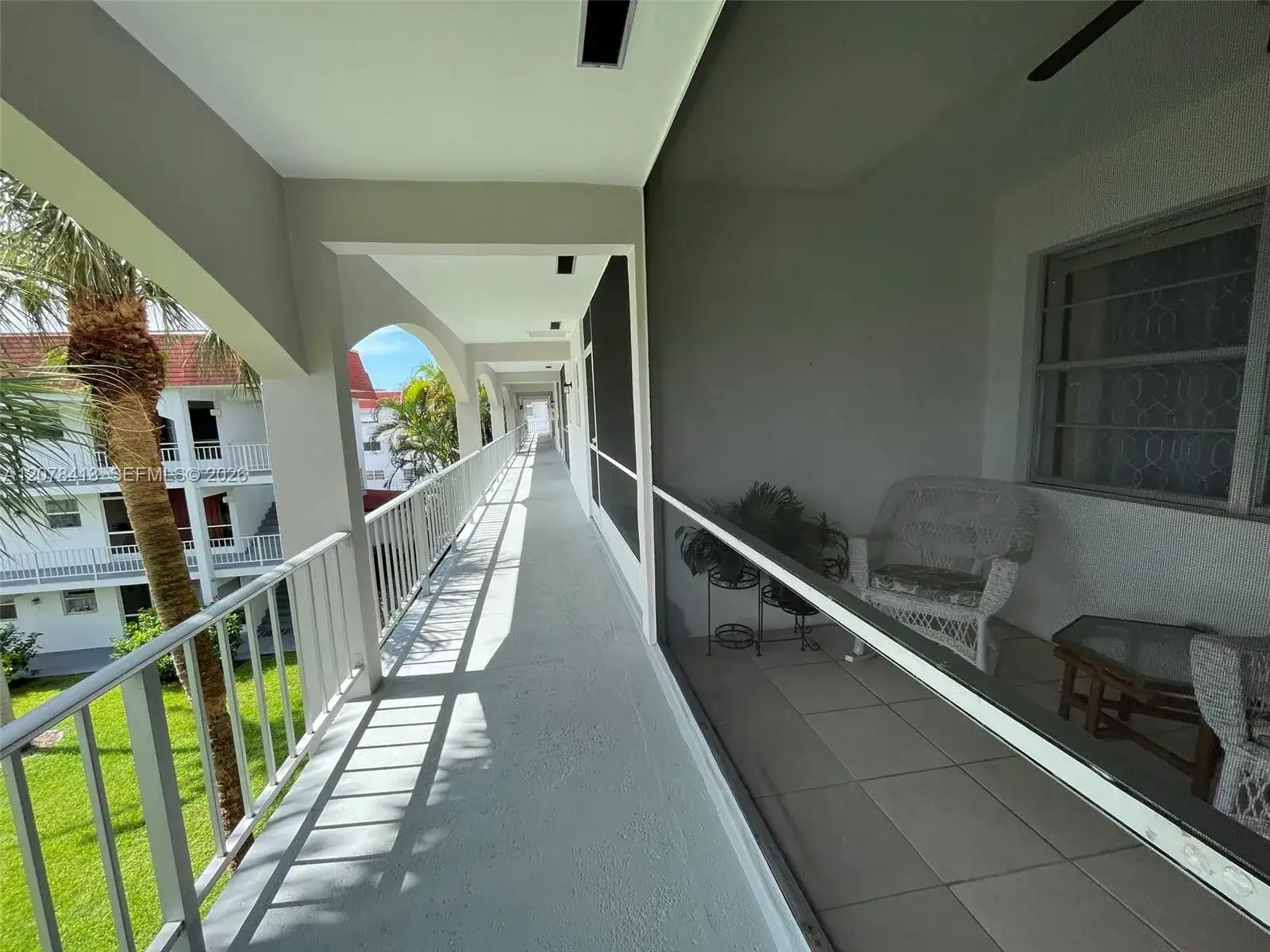 581 Blue Heron Dr # B, Hallandale Beach FL 33009 photo 4