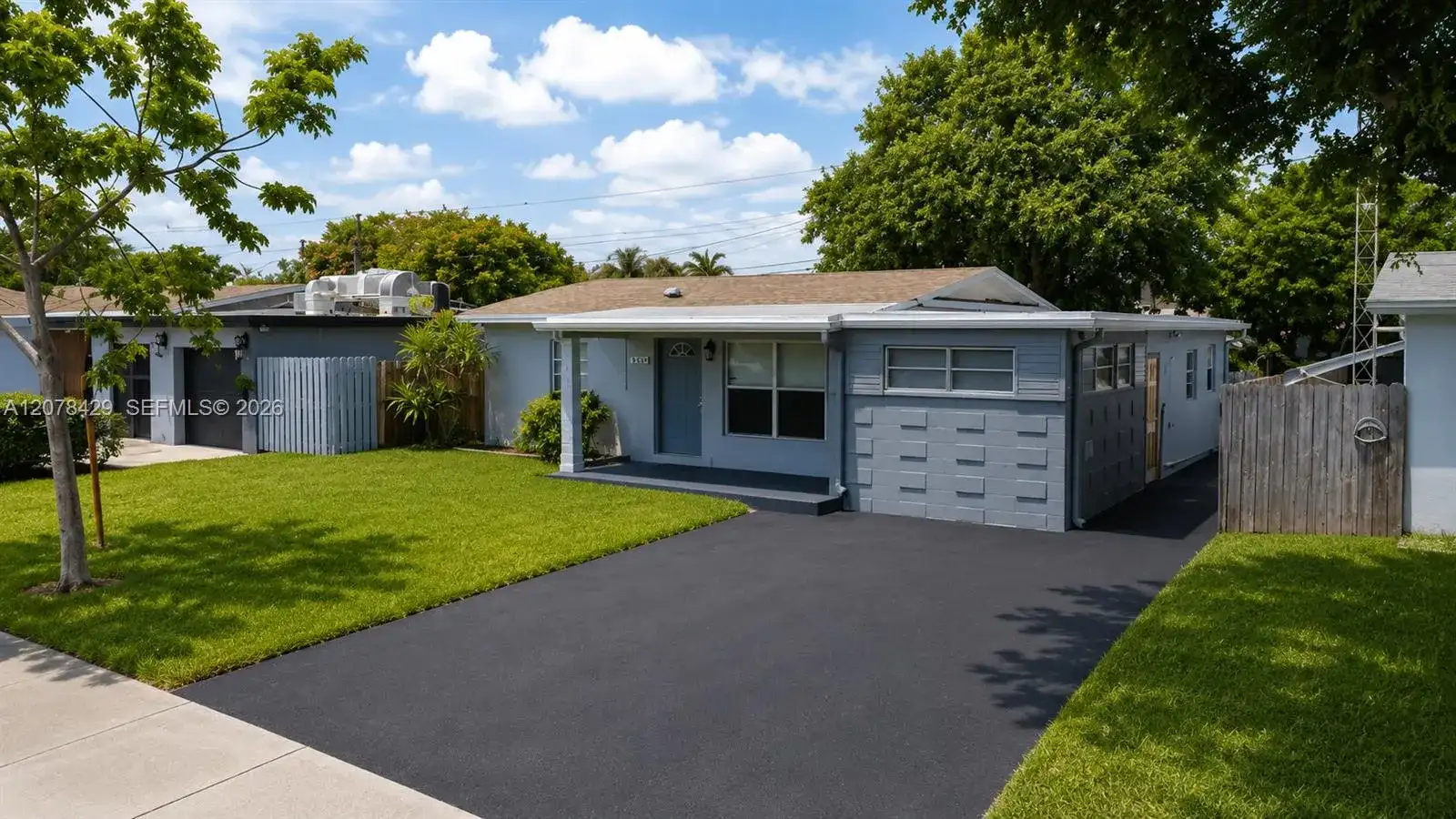 5225 NE 1st Ave, Fort Lauderdale FL 33334 photo 2
