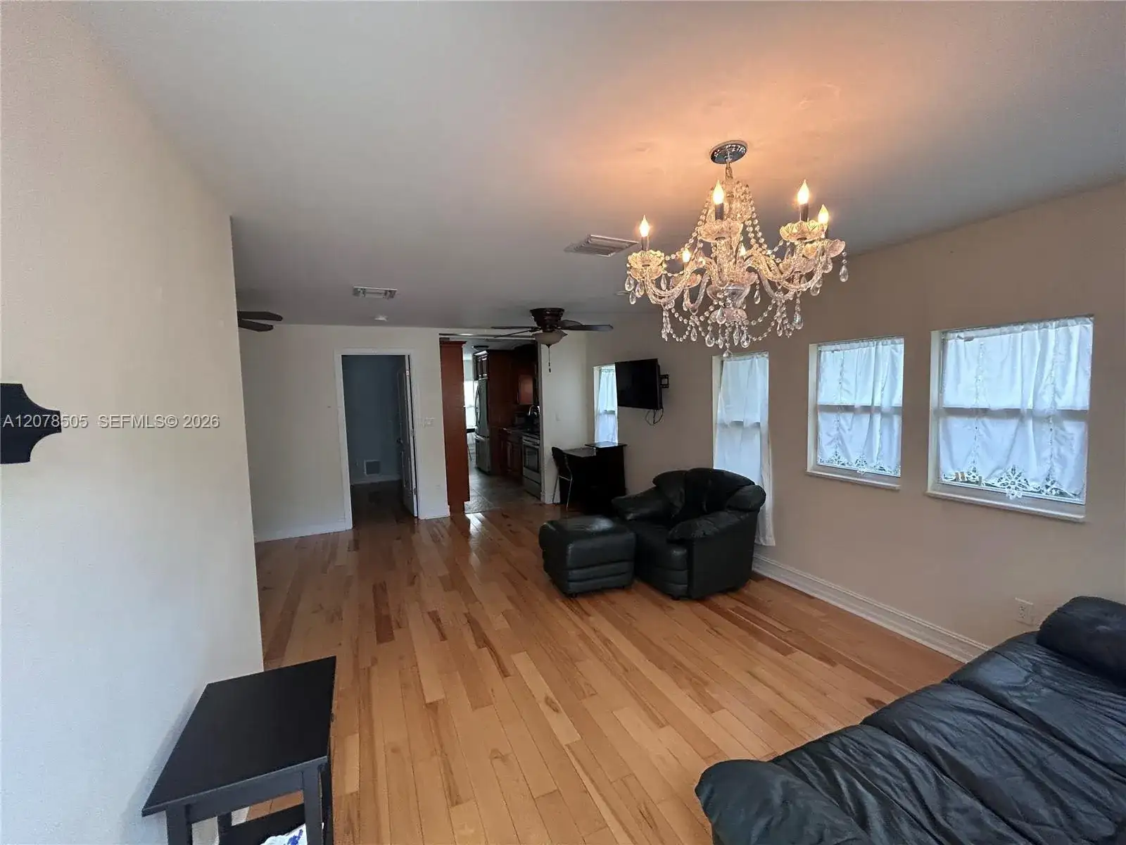 413 S K St, Lake Worth FL 33460 photo 2