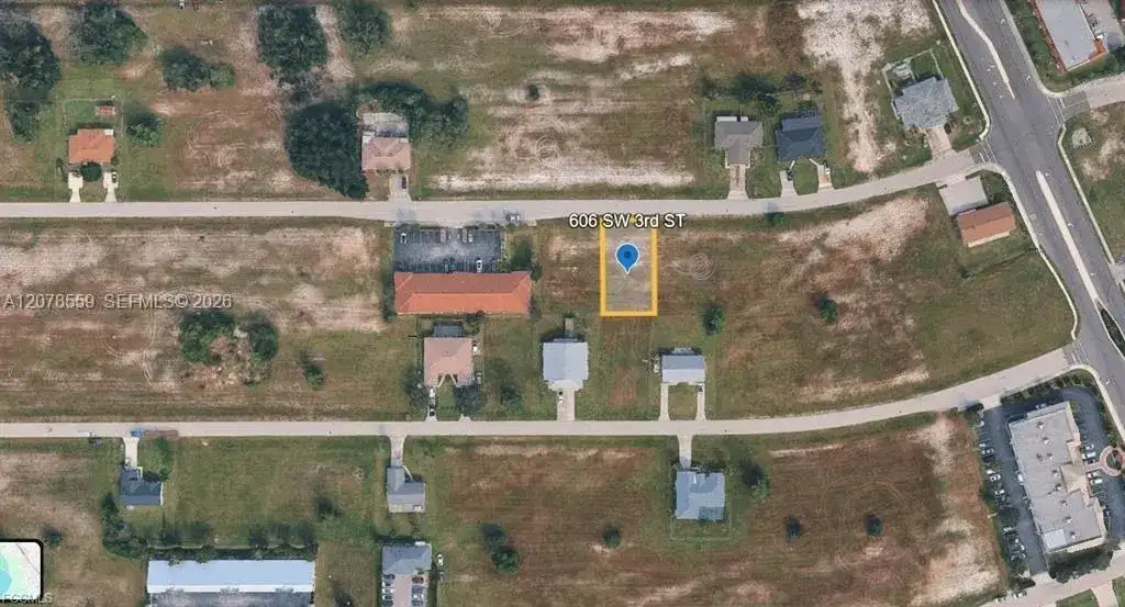 606 SW 3rd St, Cape Coral FL 33991 photo 3