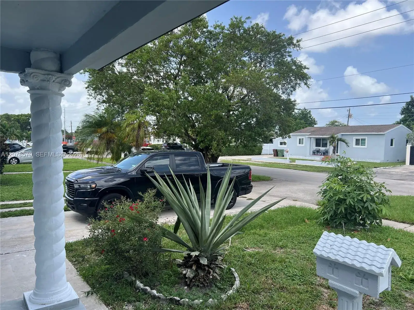 5490 W 2nd Ave, Hialeah FL 33012 photo 5