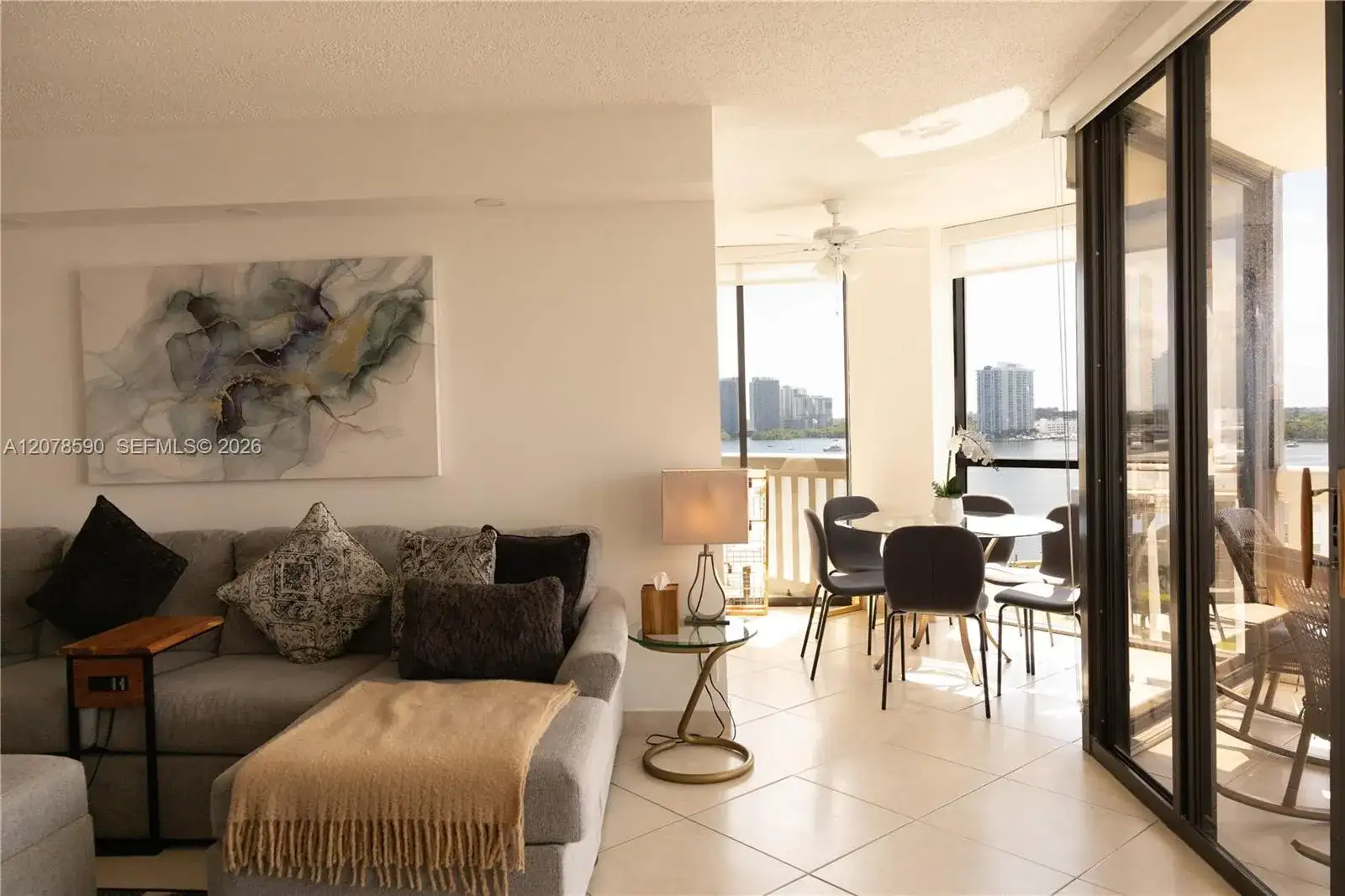 1000 W Island Blvd # 1010, Aventura FL 33160 photo 2