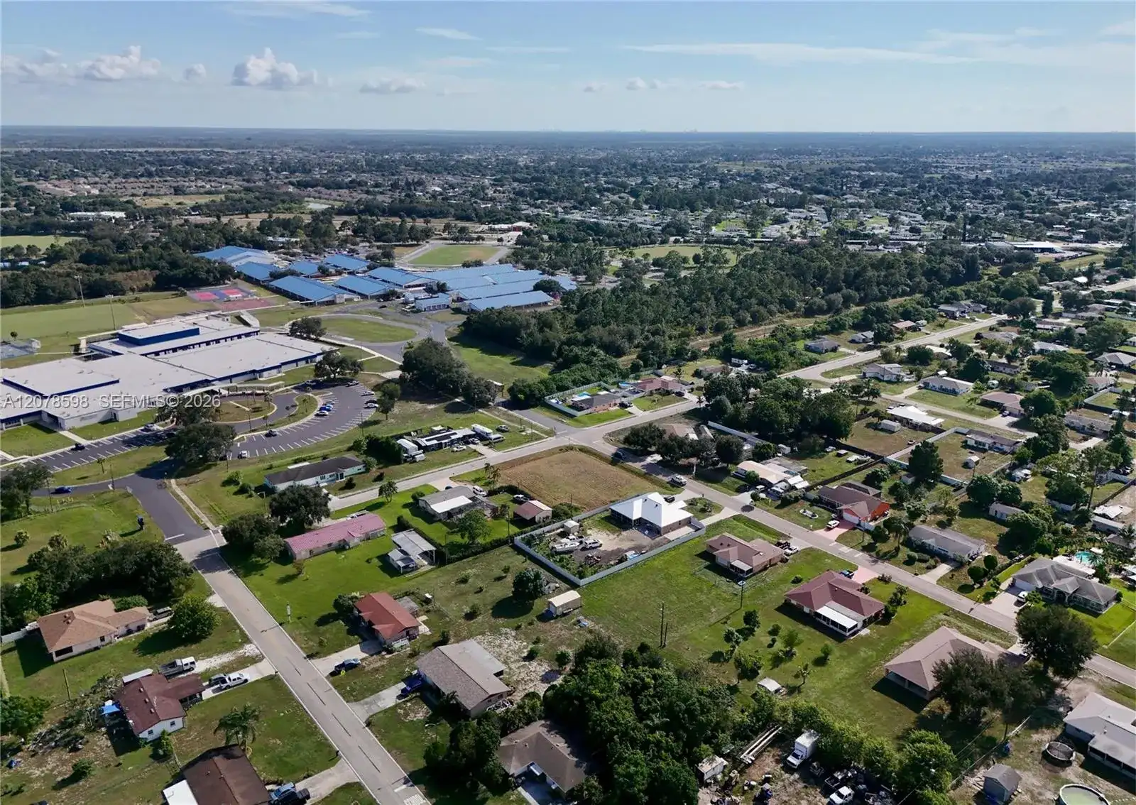 205 ARTHUR AVE, Lehigh Acres FL 33936 photo 4