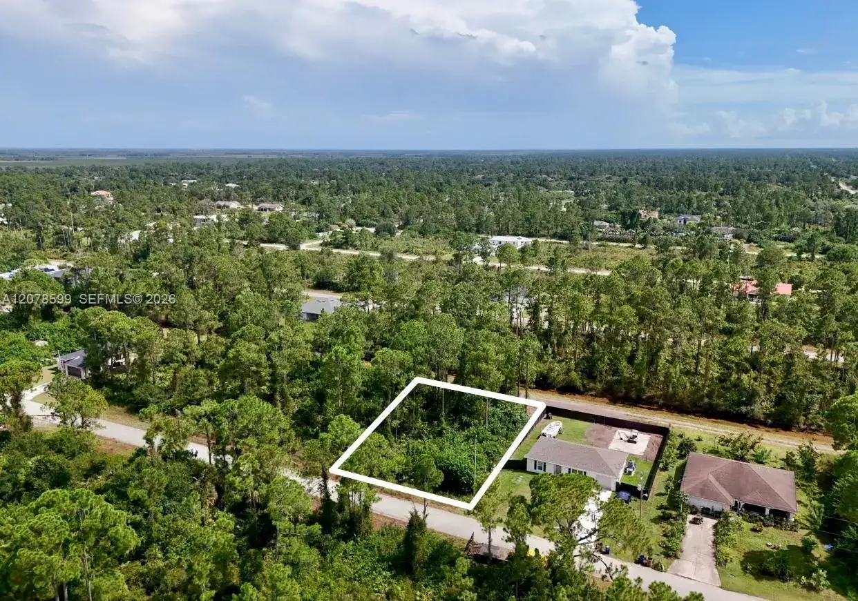 1114 CRAFT ST E, Lehigh Acres FL 33974 photo 2
