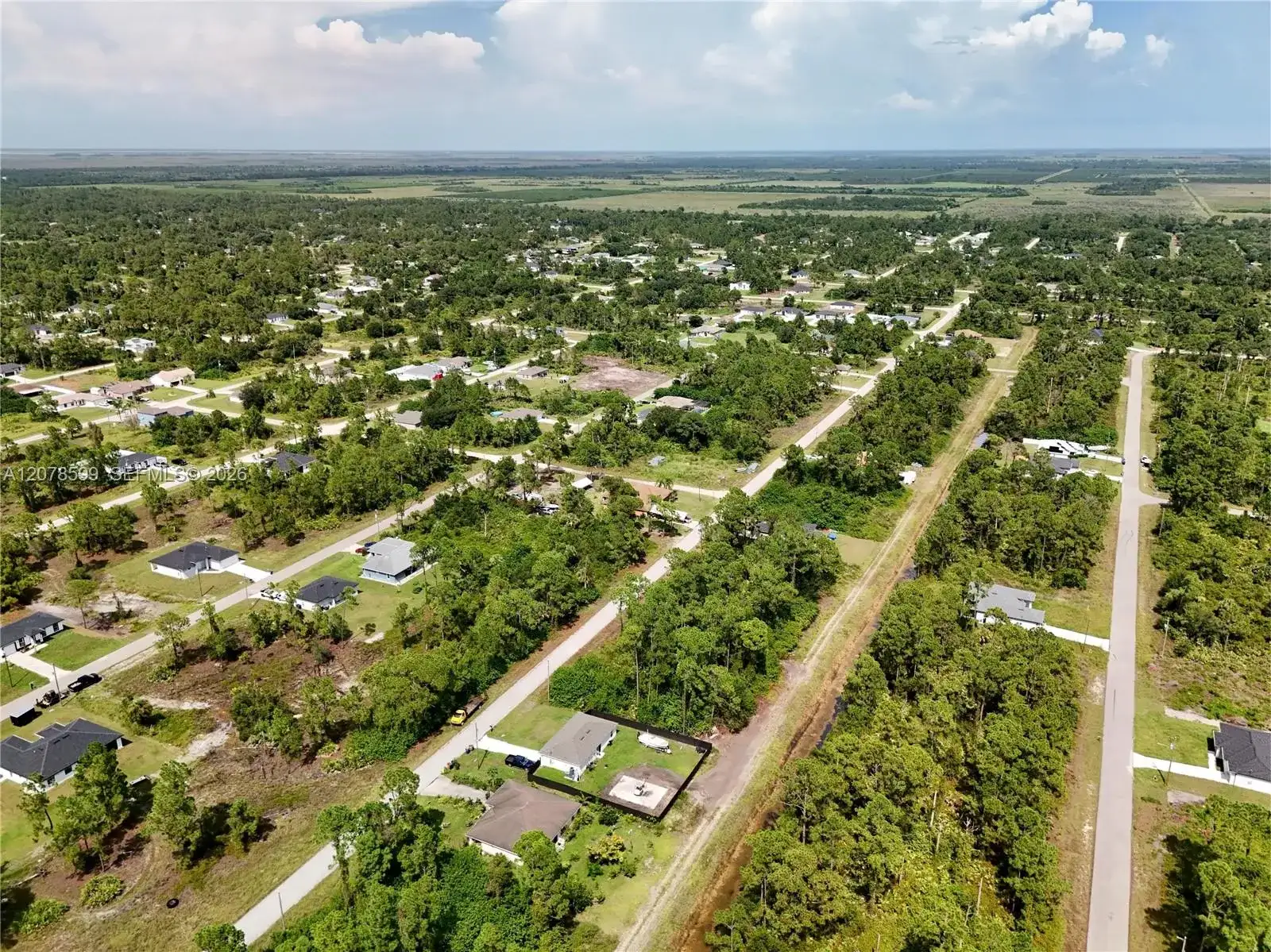 1114 CRAFT ST E, Lehigh Acres FL 33974 photo 4