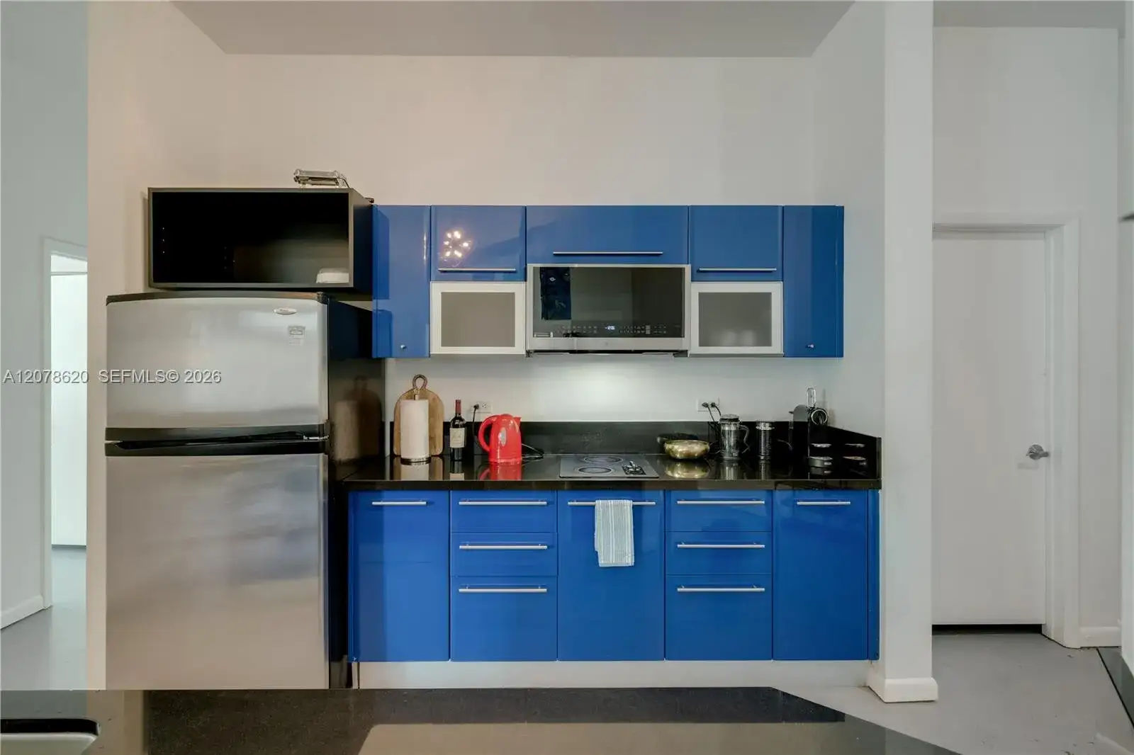 253 NE 2nd St # 228, Miami FL 33132 photo 4