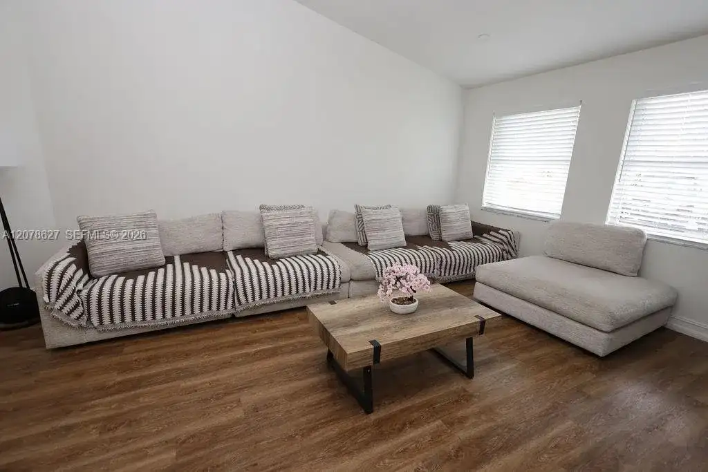 14871 SW 156th St, Miami FL 33187 photo 3