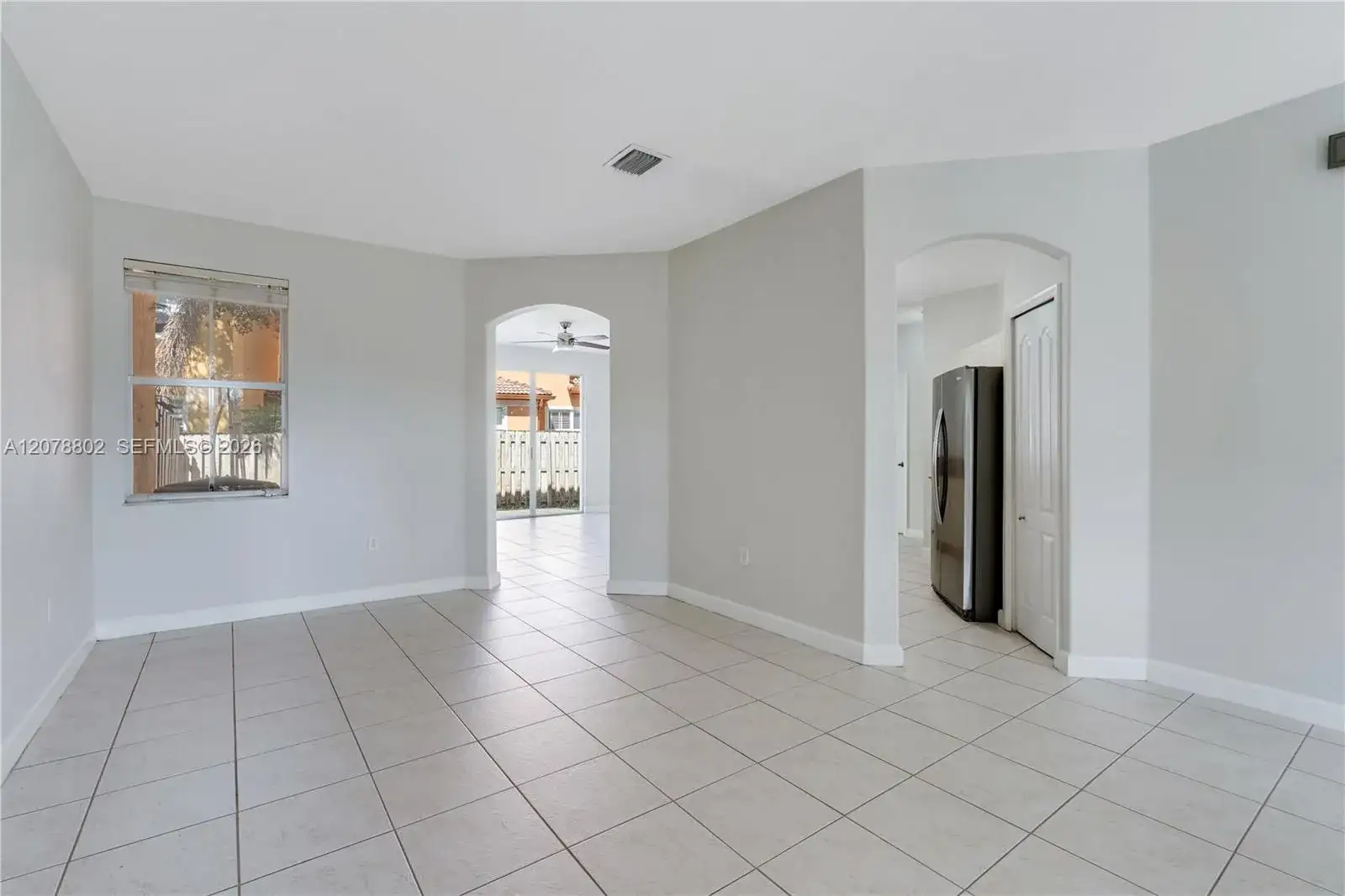 8450 NW 113th Psge, Doral FL 33178 photo 4