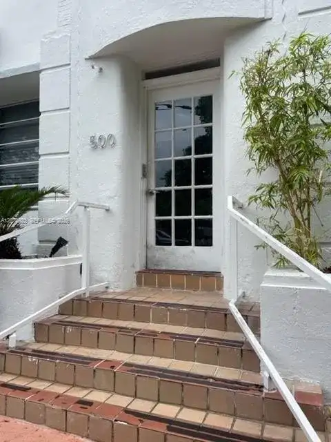 500 14th St # 106, Miami Beach FL 33139 photo 2