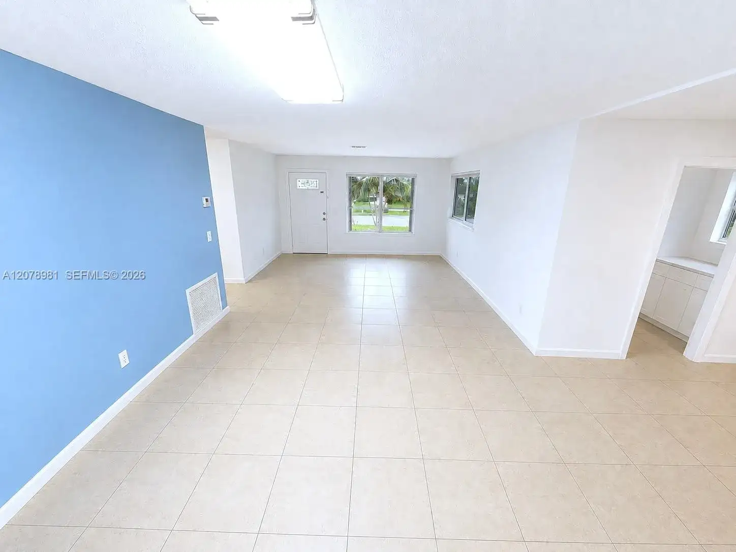 4940 SW 25th Ave, Dania Beach FL 33312 photo 2