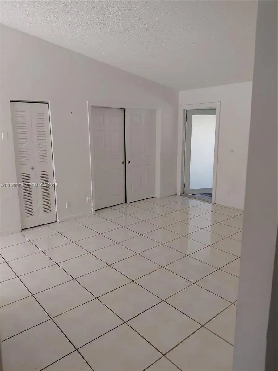 16 Camden Ln, Boynton Beach FL 33426 photo 5