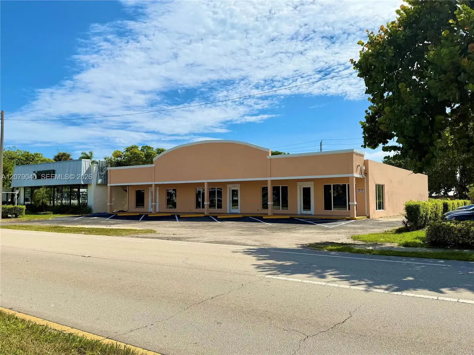 3060 N Federal Hwy, Boca Raton FL 33431 photo 2