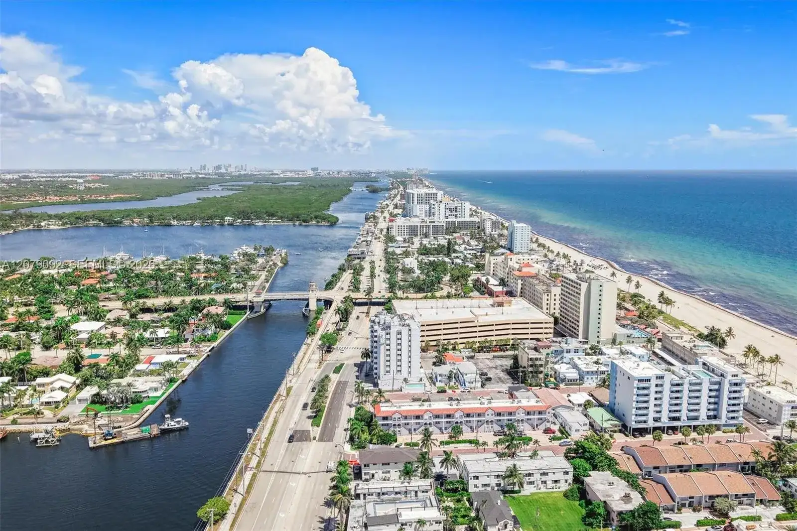 211 S Ocean Dr # 302, Hollywood FL 33019 photo 2