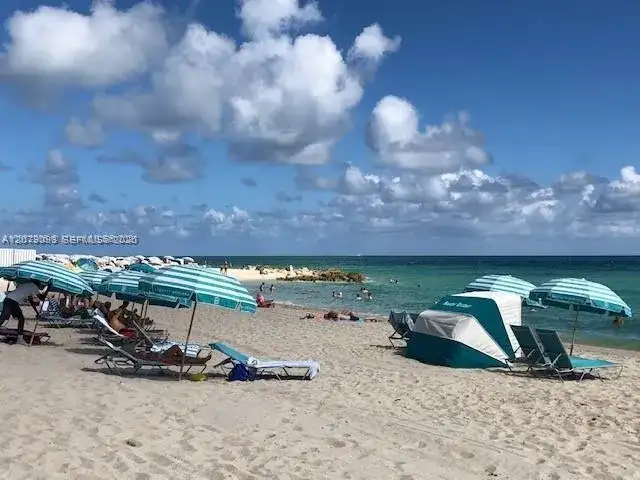 2899 Collins Ave # 544, Miami Beach FL 33140 photo 5