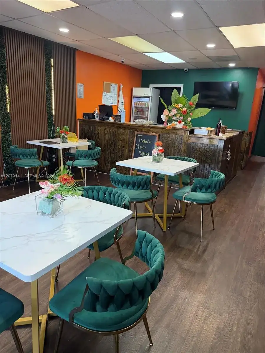 1531 Nw 80th av, Margate FL 33063 photo 3