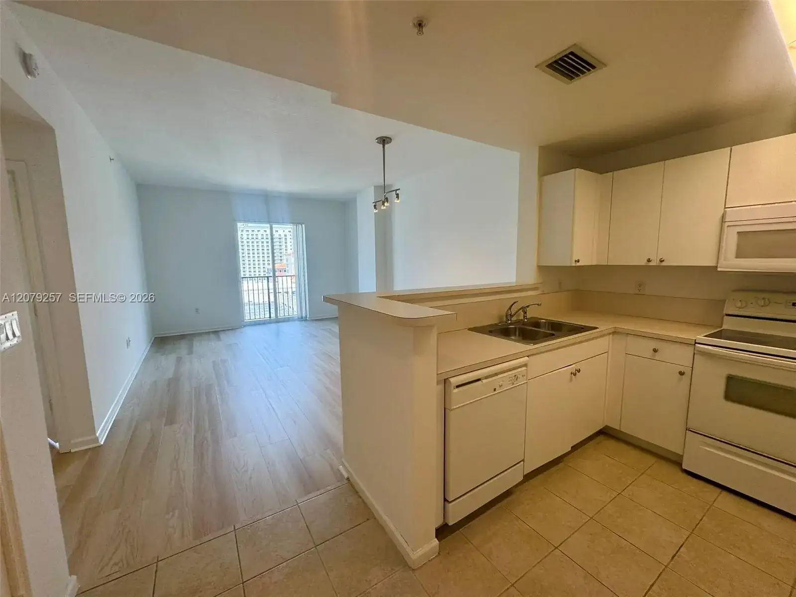 10 Aragon Ave # 1008, Coral Gables FL 33134 photo 2